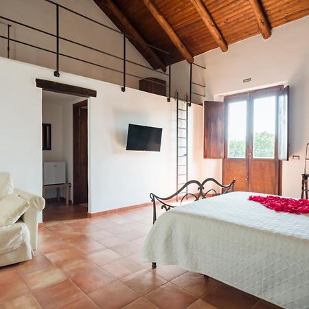 Masseria A Quaranta - Rooms & Events San Marco Evangelista Экстерьер фото